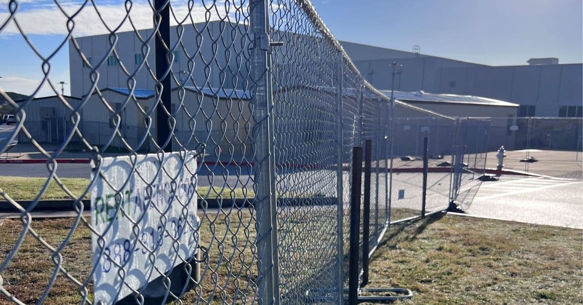 How To Maintain Post-Driven Chain Link Fences on Job Sites
