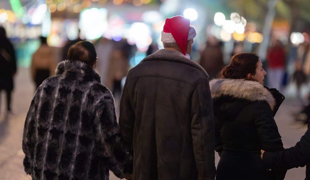 How Retailers Can Manage Holiday Shopping Crowds